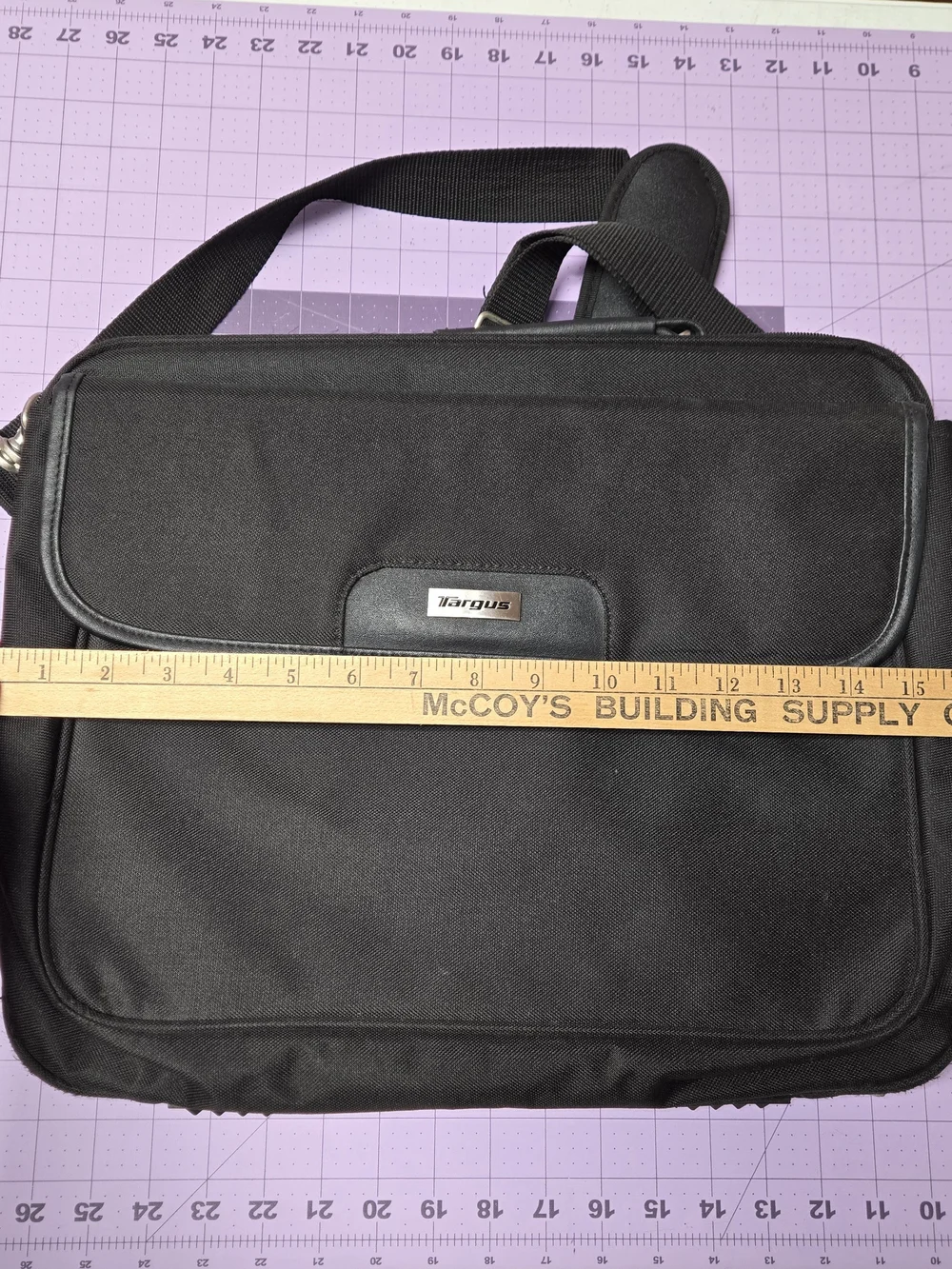Targus Black Laptop Briefcase Messenger Bag Padded 15